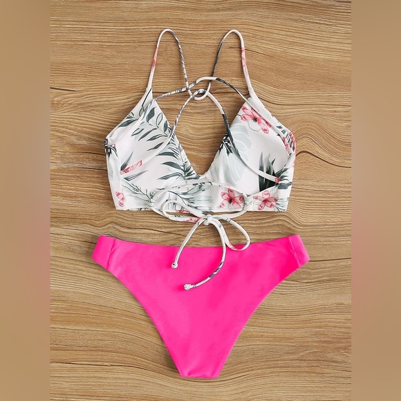 Tropical Bikini Set - Picture 4 of 6